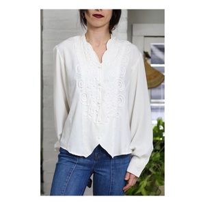 Vintage Fiji Sport Button Front Embroidered Blouse